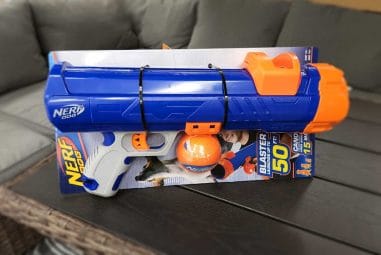 Nerf ball outlet launcher